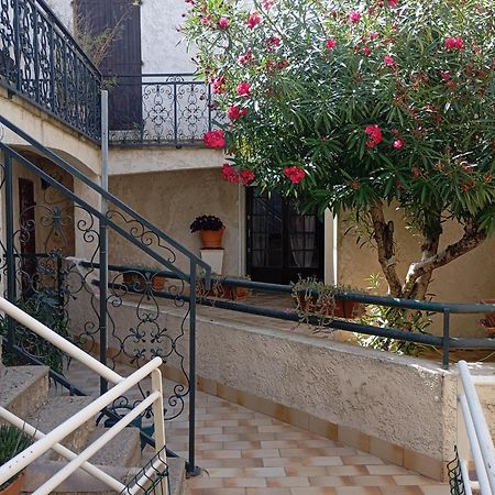 Апартаменты Cairenou Location Сен-Мартен-д'Ардеш Экстерьер фото